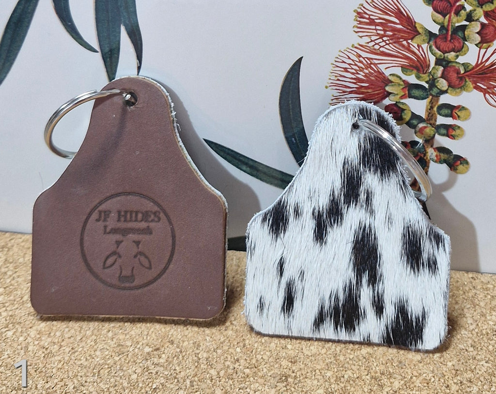 Cowhide Tag keyring KR_01