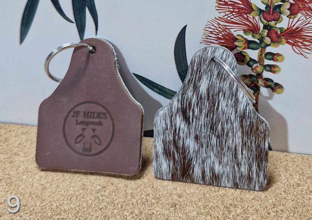 Cowhide Tag keyring KR_09