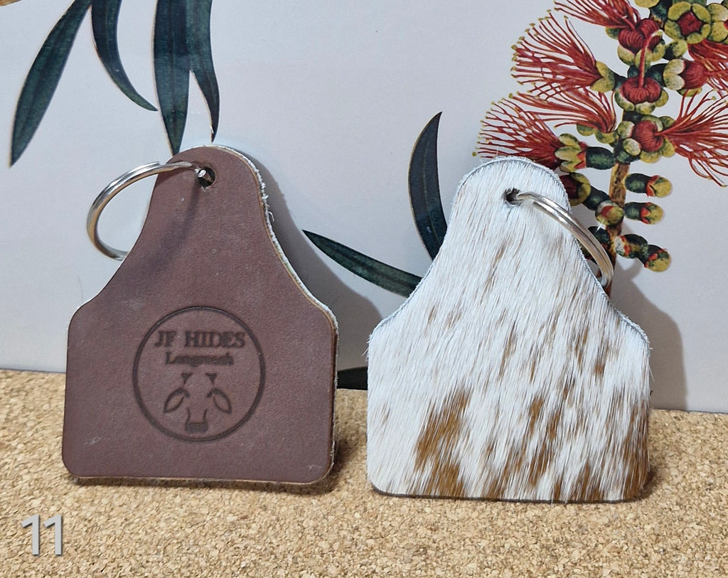 Cowhide Tag keyring KR_11