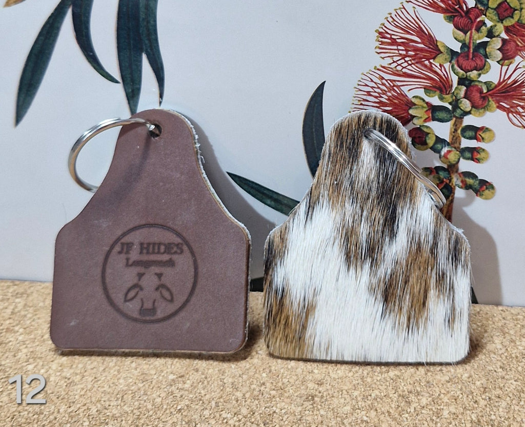 Cowhide Tag keyring KR_12