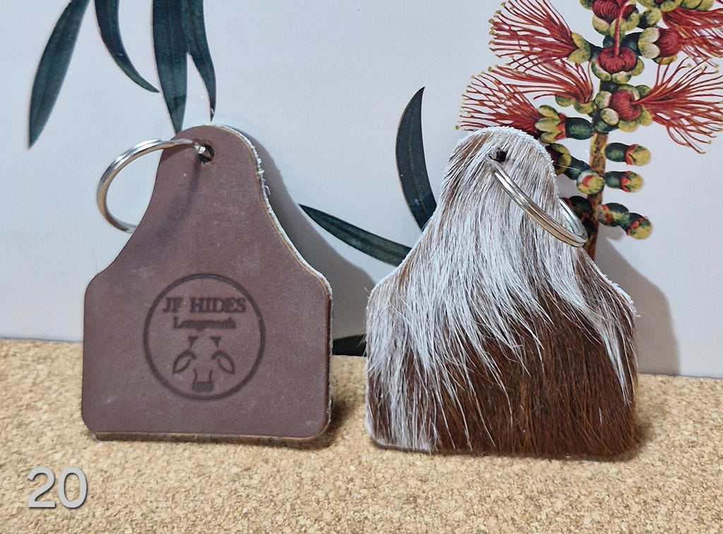Cowhide Tag keyring KR_20