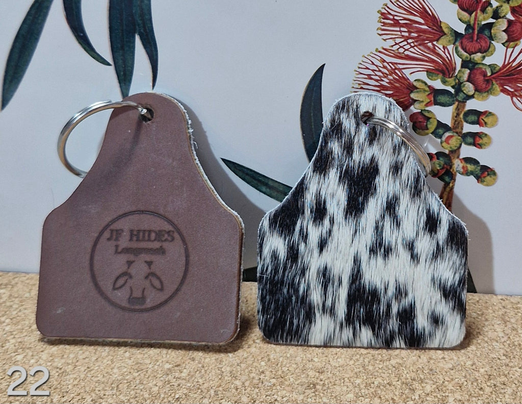 Cowhide Tag keyring KR_22