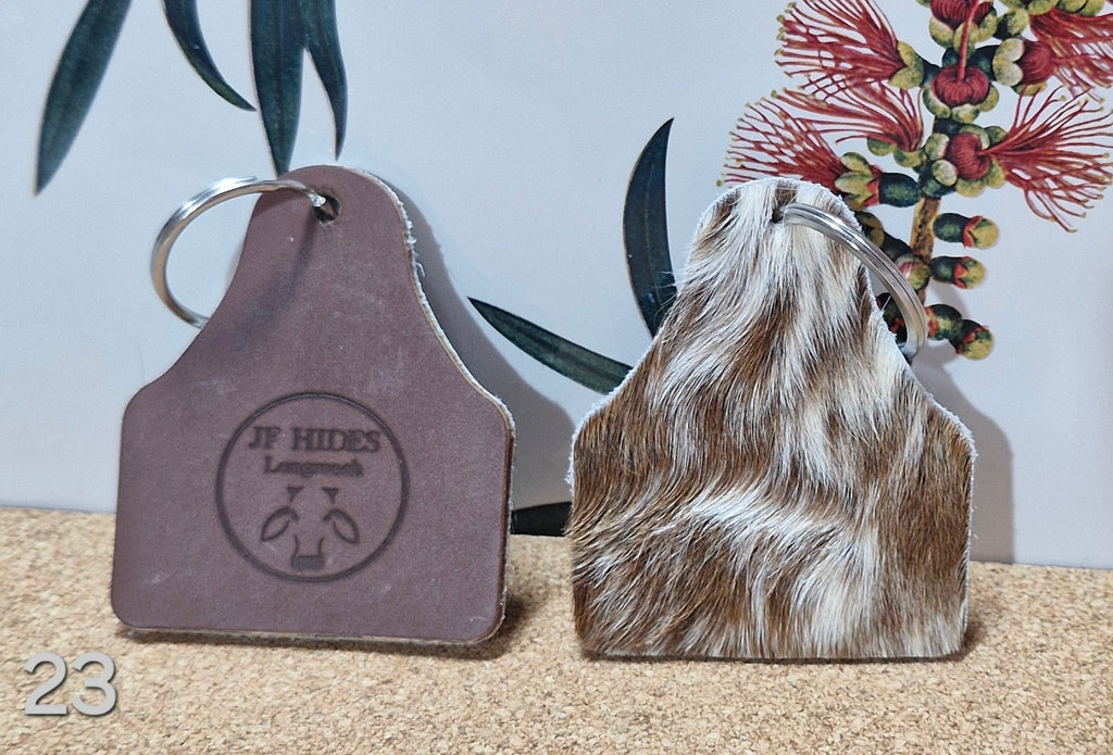 Cowhide Tag keyring KR_23
