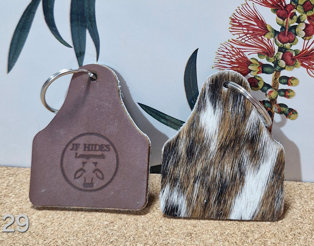 Cowhide Tag keyring KR_29
