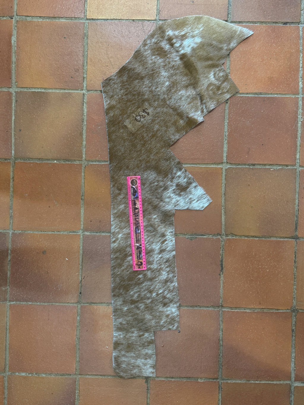 Genuine hide offcuts HO_15