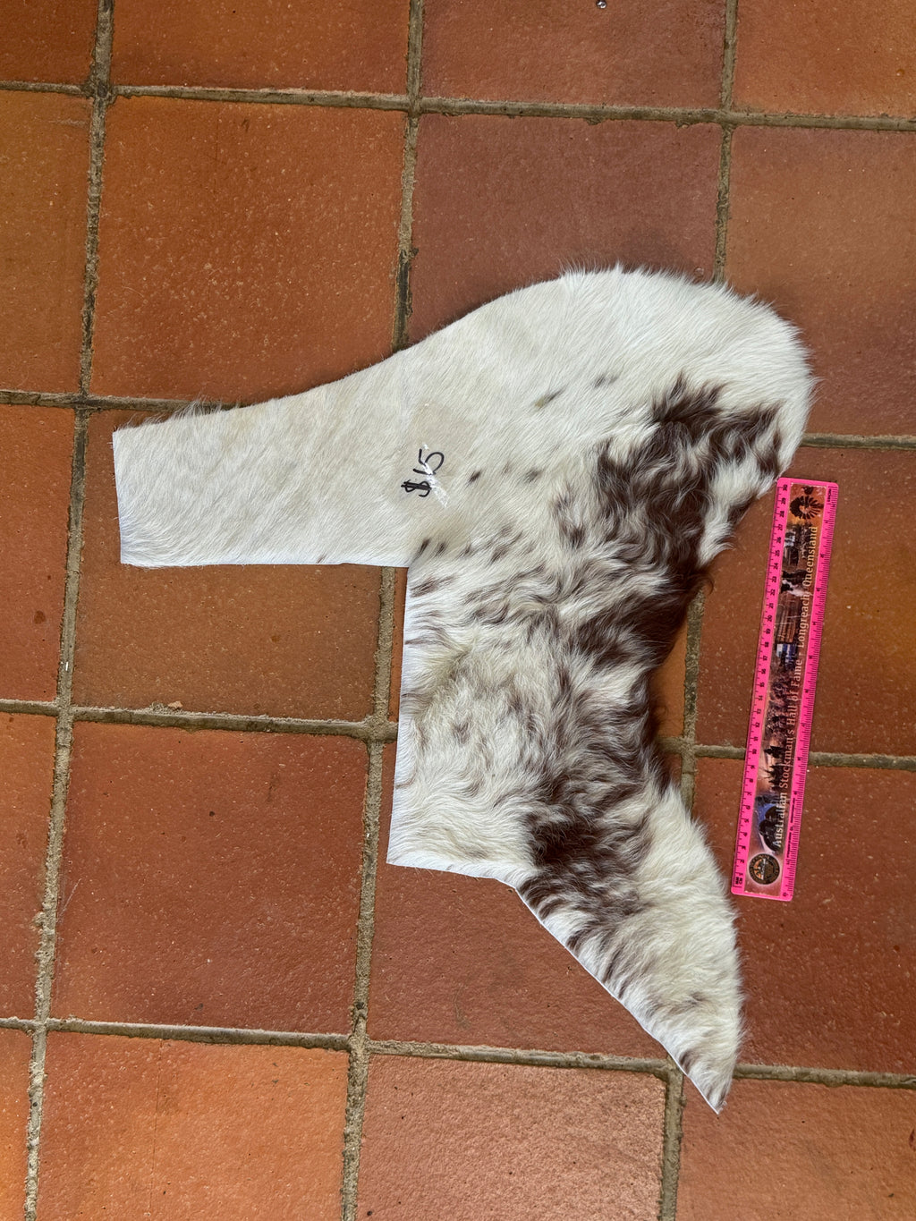 Genuine hide offcuts HO_35