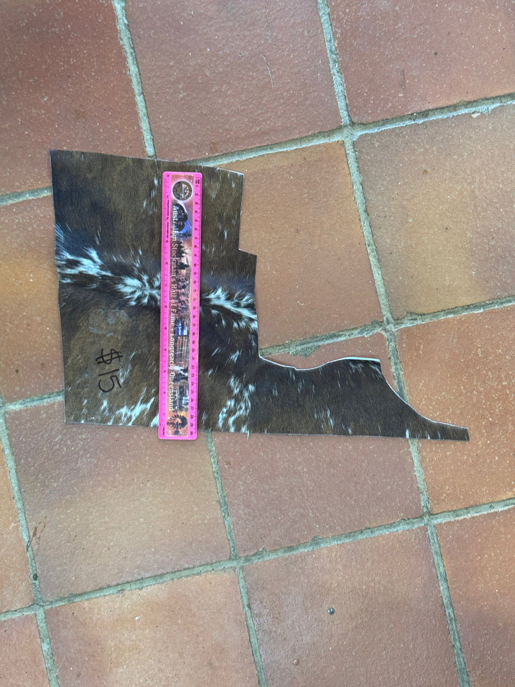 Genuine hide offcuts HO_41