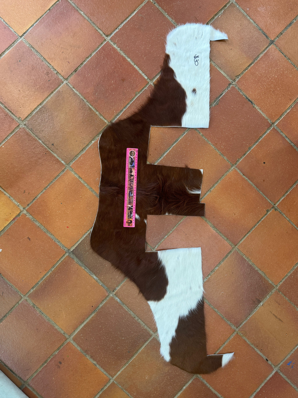 Genuine hide offcuts HO_52