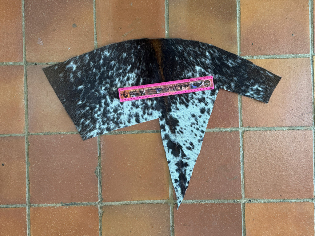 Genuine hide offcuts HO_54