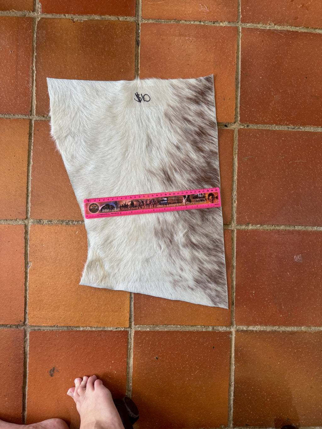 Genuine hide offcuts HO_56